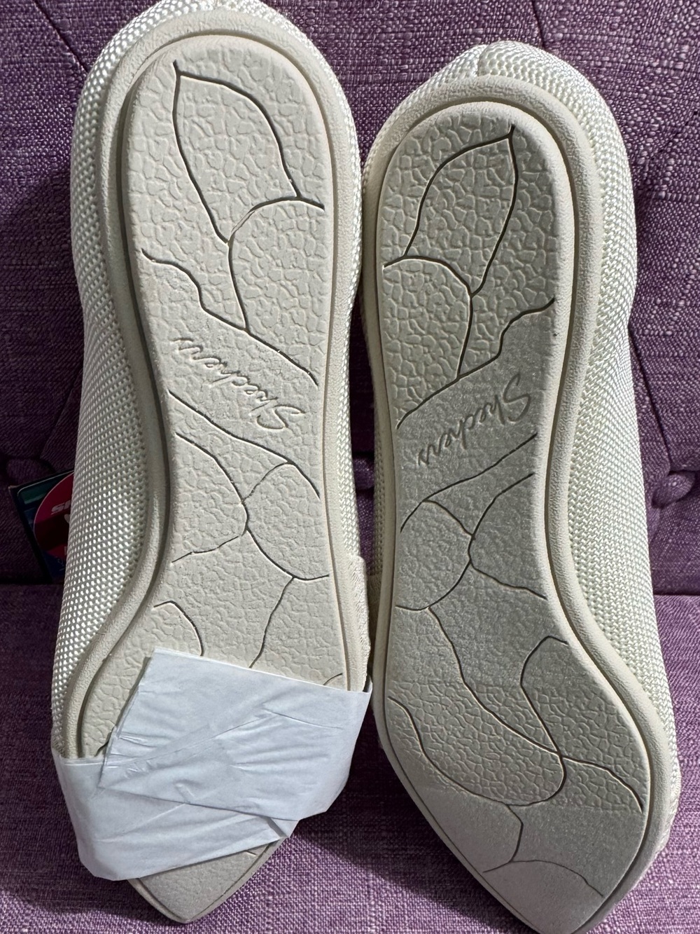 Skechers flats - Picture 4 of 4